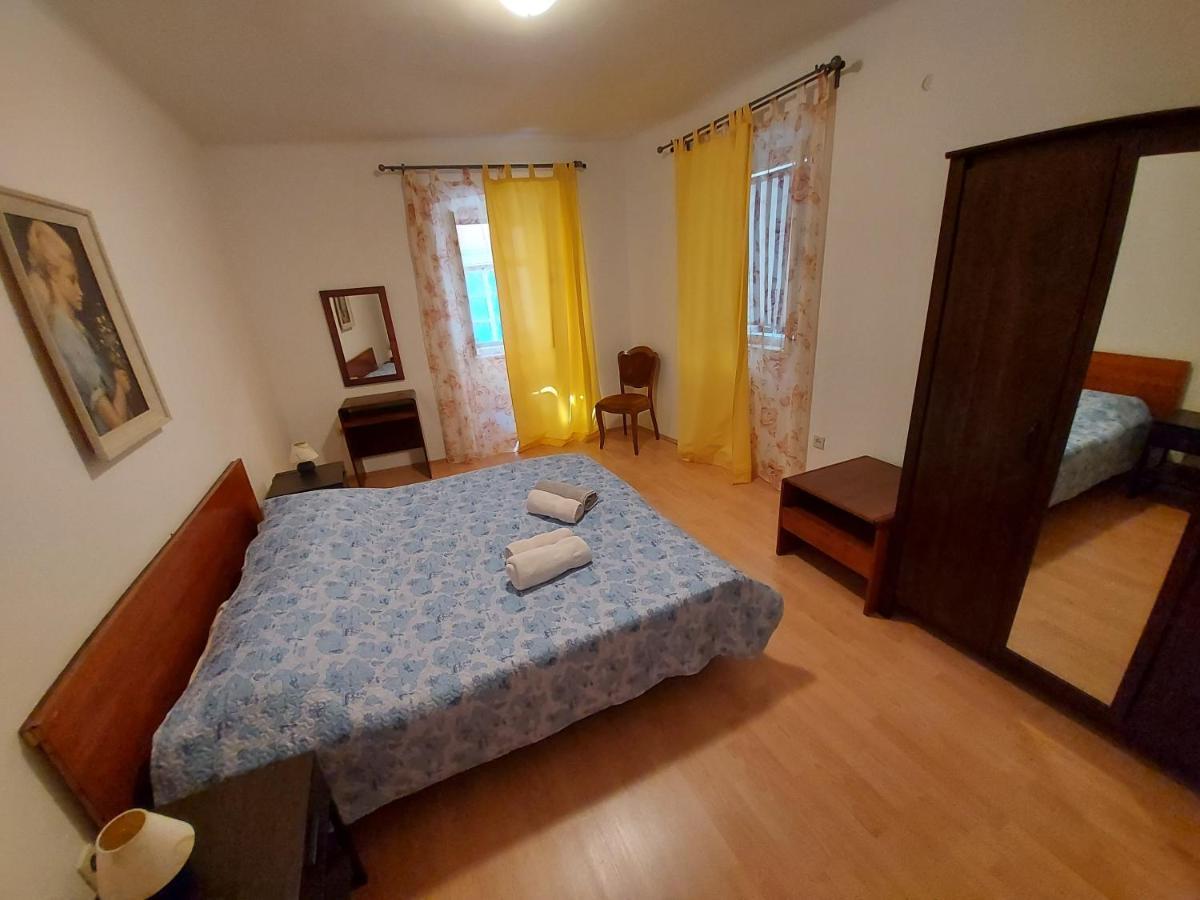 拉宾鲍里斯旅馆公寓 外观 照片